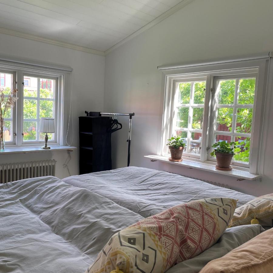 Charmigt Boende Med Perfekt Laege I Gamla Stan Falkenberg Exterior photo